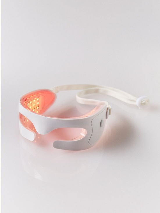 SLNY Other - *NIB* Solaris Laboratories LED Eye Refresh Pro for Rejuvenated Eyes